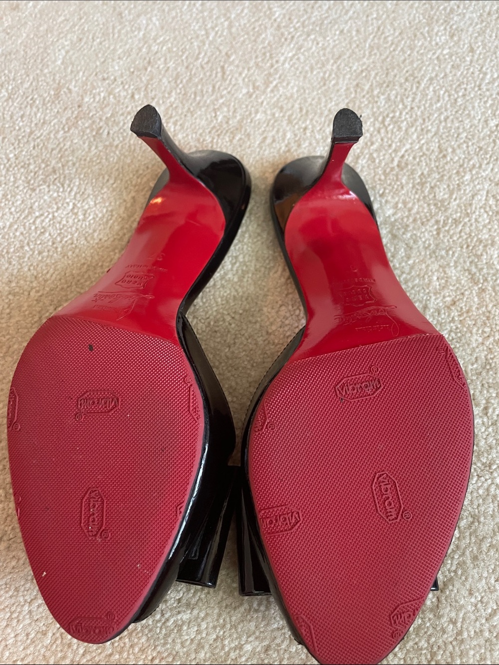 Black Patent Bow Peep-Toe Mules with red soles - Picture 3 of 5